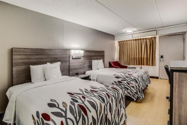 Red Roof Inn Columbia East - Fort Jackson image 19